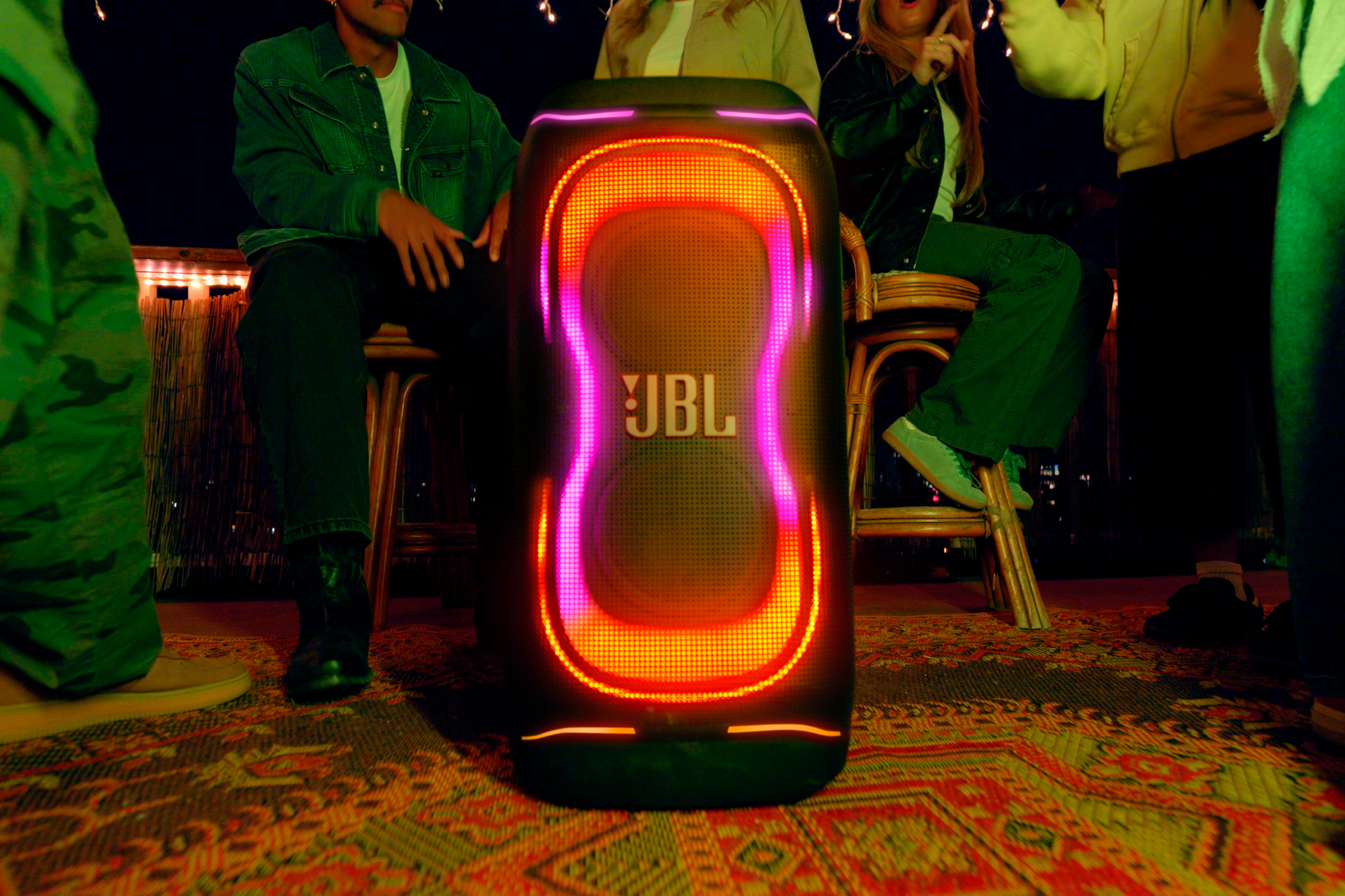 JBL PartyBox 330 JBL PartyBox 330