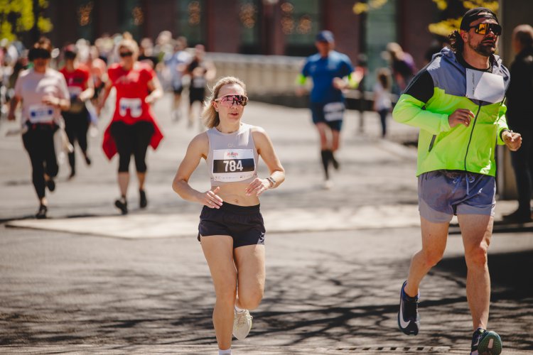 Sportowe serce Katowic zabiło dla potrzebujących. Sukces II edycji JBL Run Katowice #1