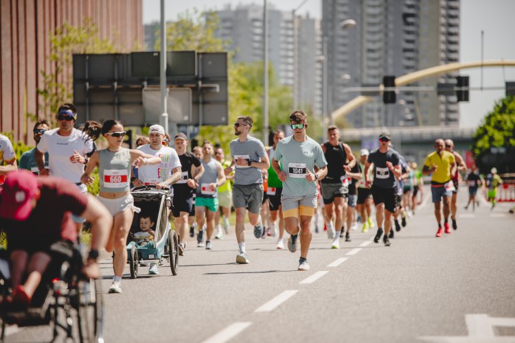 Sportowe serce Katowic zabiło dla potrzebujących. Sukces II edycji JBL Run Katowice #1