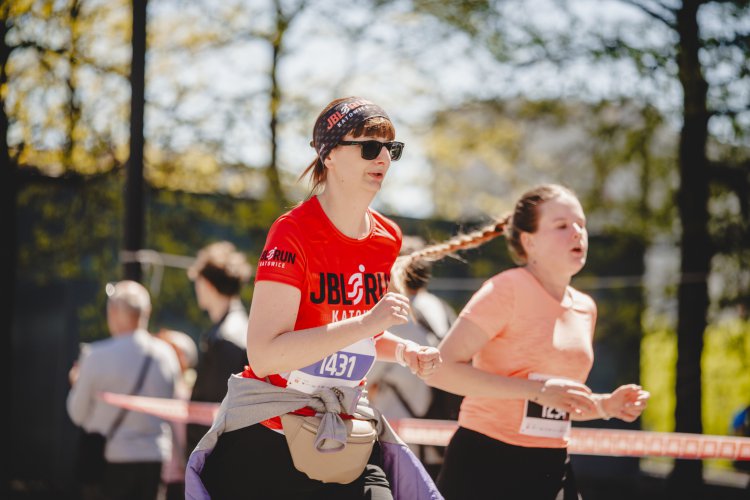 Sportowe serce Katowic zabiło dla potrzebujących. Sukces II edycji JBL Run Katowice #1