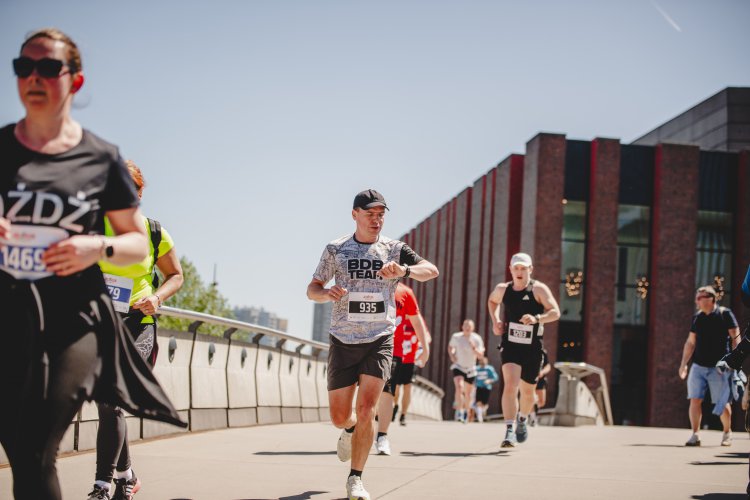 Sportowe serce Katowic zabiło dla potrzebujących. Sukces II edycji JBL Run Katowice #1