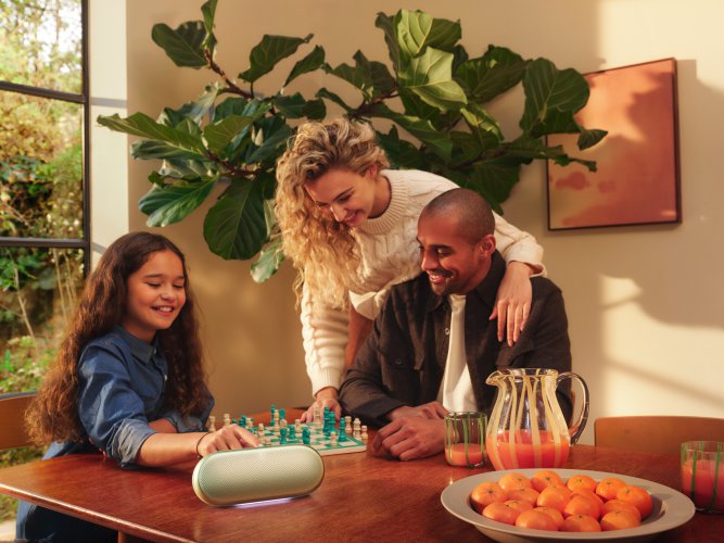 Harman Kardon Luna 2 #1