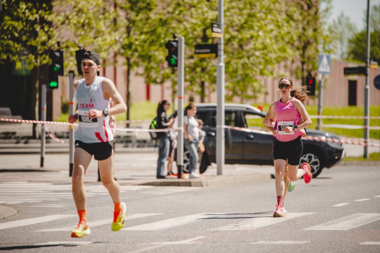 Sportowe serce Katowic zabiło dla potrzebujących. Sukces II edycji JBL Run Katowice #1