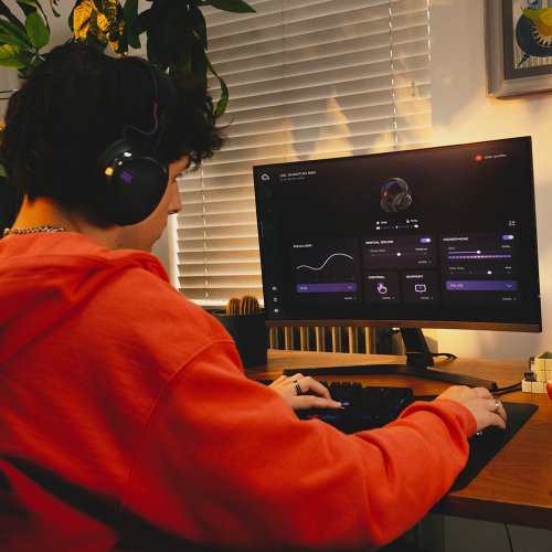 JBL Quantum 650 Wireless #1