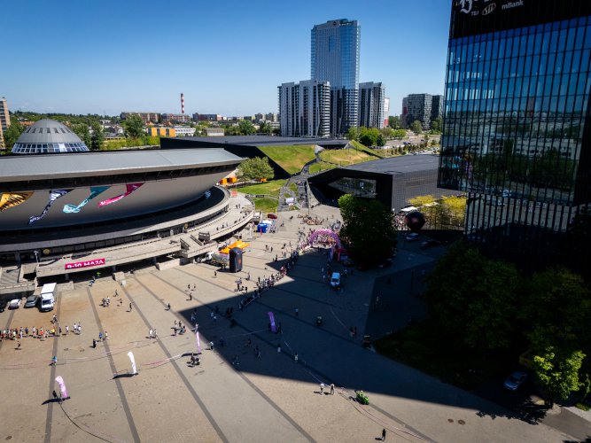 Sportowe serce Katowic zabiło dla potrzebujących. Sukces II edycji JBL Run Katowice #1