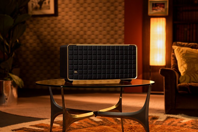 JBL Authentics 500 #1