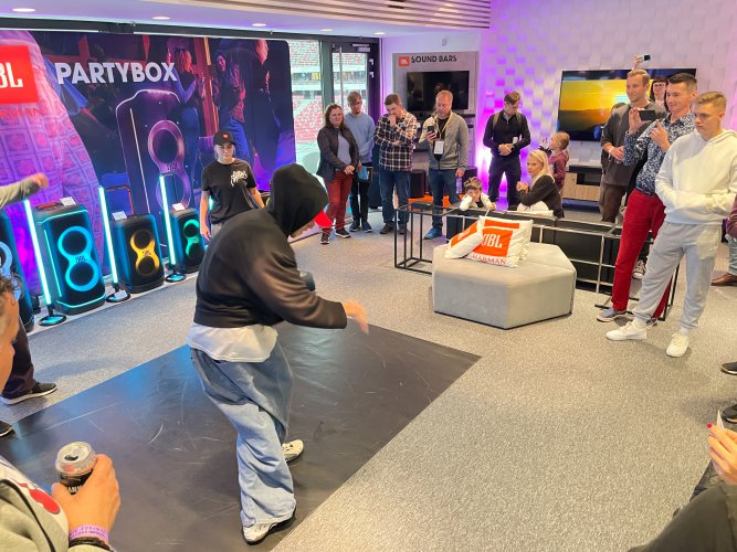 Audio Video Show 2025 #1