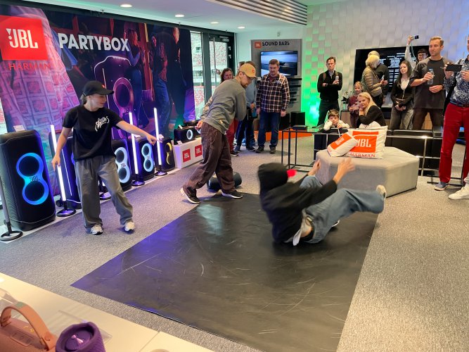 Audio Video Show 2025 #1