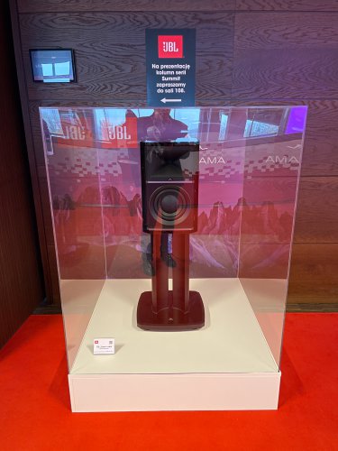 Audio Video Show 2025 #1