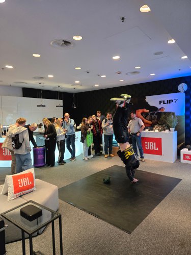 Audio Video Show 2025 #1