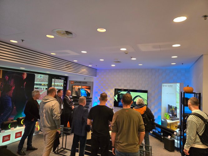 Audio Video Show 2025 #1