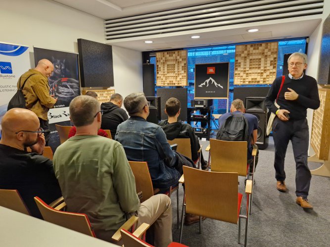 Audio Video Show 2025 #1