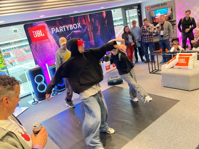 Audio Video Show 2025 #1