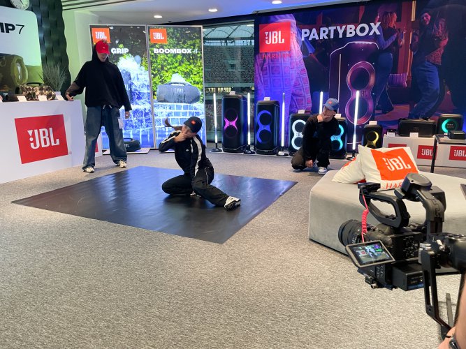 Audio Video Show 2025 #1