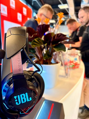 Audio Video Show 2025 #1