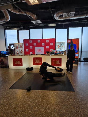 Audio Video Show 2025 #1