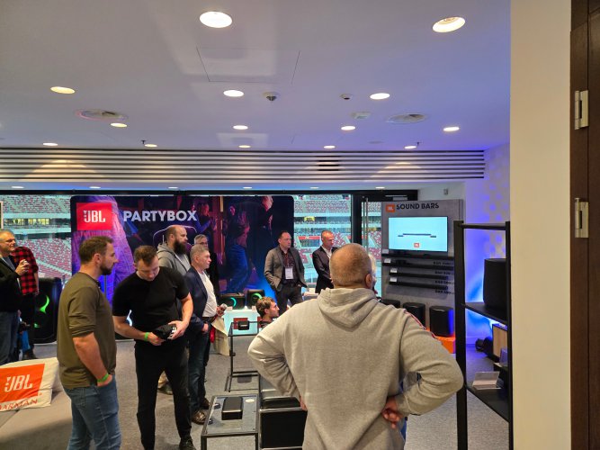 Audio Video Show 2025 #1