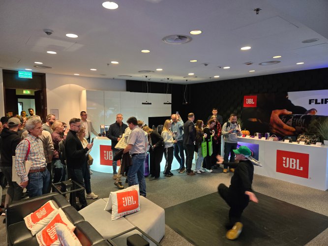 Audio Video Show 2025 #1