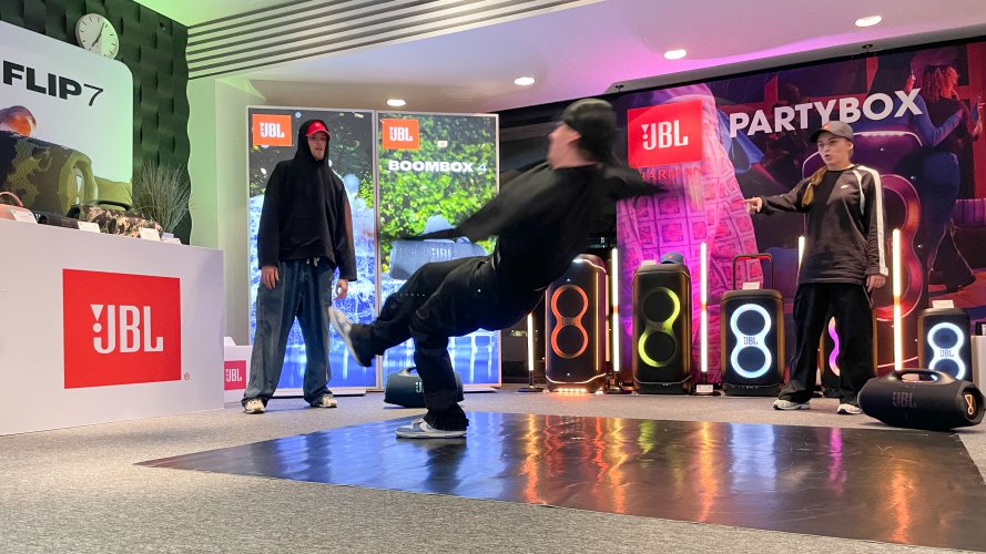 Audio Video Show 2025 #1