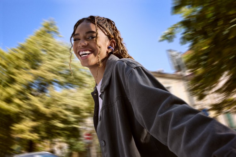 JBL Soundgear Clips #1