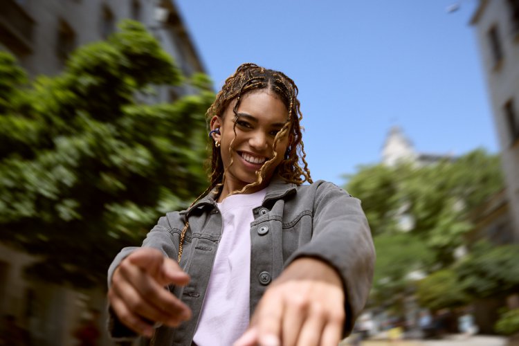 JBL Soundgear Clips #1