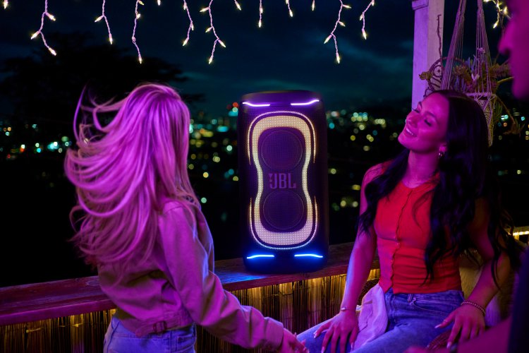 JBL PartyBox 330 #1