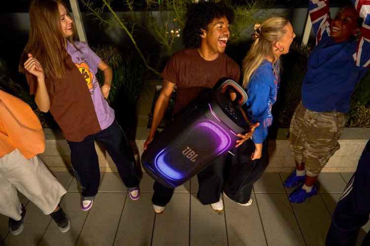 JBL PartyBox 330 #1