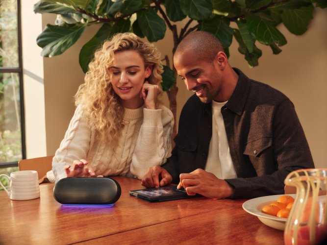 Harman Kardon Luna 2 #1