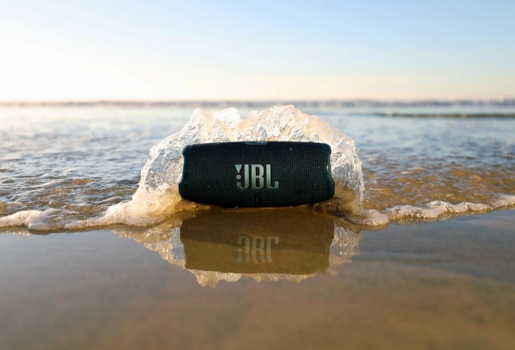 JBL Charge 5 #1