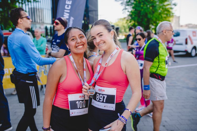 Sportowe serce Katowic zabiło dla potrzebujących. Sukces II edycji JBL Run Katowice #1