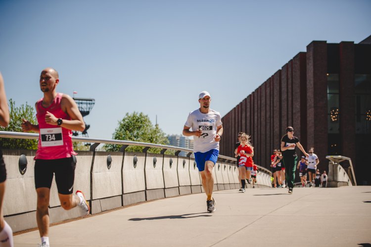 Sportowe serce Katowic zabiło dla potrzebujących. Sukces II edycji JBL Run Katowice #1
