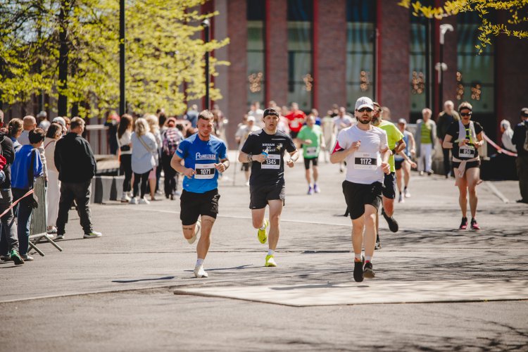 Sportowe serce Katowic zabiło dla potrzebujących. Sukces II edycji JBL Run Katowice #1