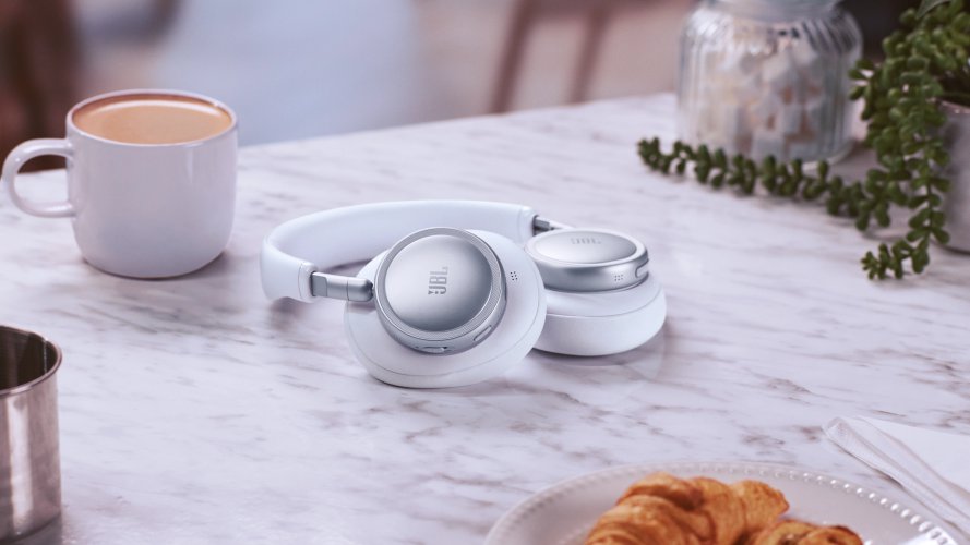 JBL Live 780 NC #1